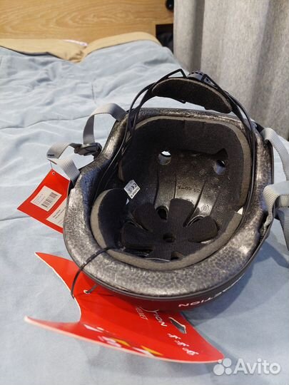 Шлем детский с регулировкой размера и защита, новы
