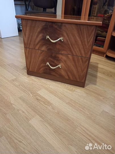 Тумба. Ширина 35, длина 54, высота 48