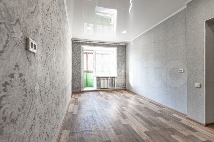 2-к. квартира, 42 м², 2/4 эт.