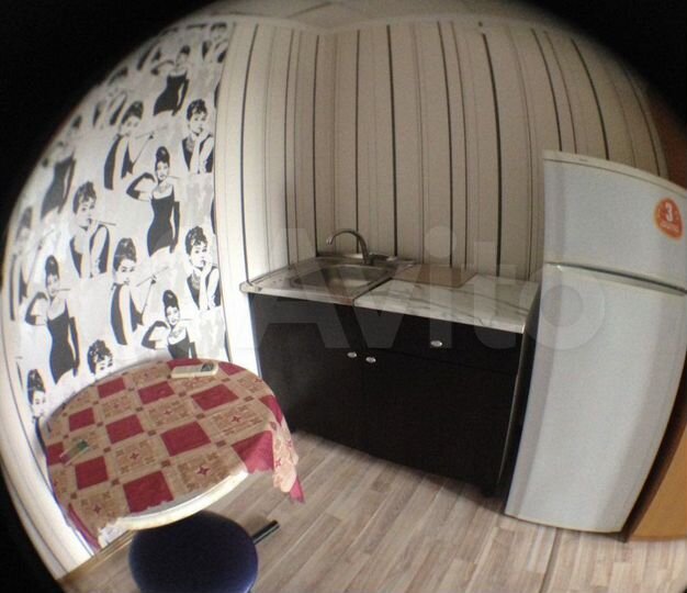 Комната 20 м² в > 9-к., 2/3 эт.