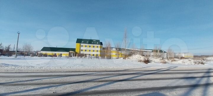 Здание, 4300 м²