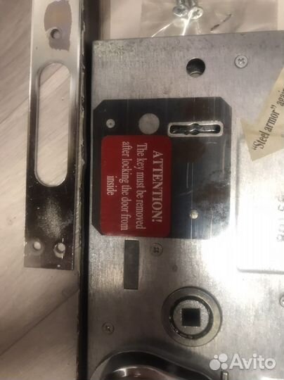 Замок врезной kale KiLiT 252 RL-5