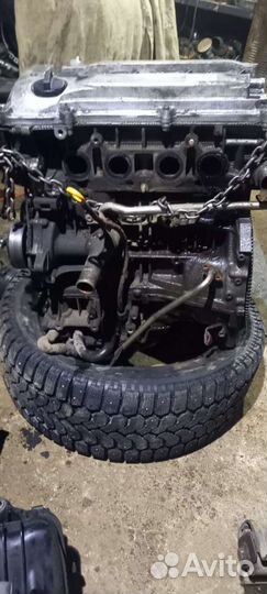 Двигатель на запчасти 2az-fe