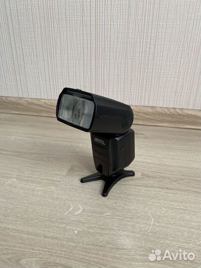 Вспышка камеры triopo speedlight tr-586ex