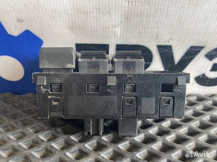 Блок кнопок Volvo FH4 22026373