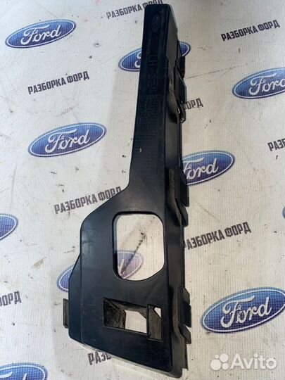 Кронштейн переднего бампера передний левый Ford