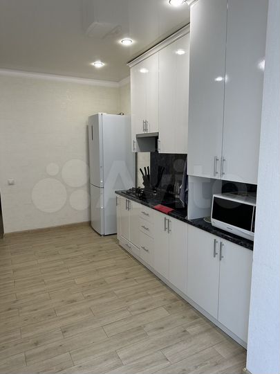 1-к. квартира, 42 м², 3/8 эт.