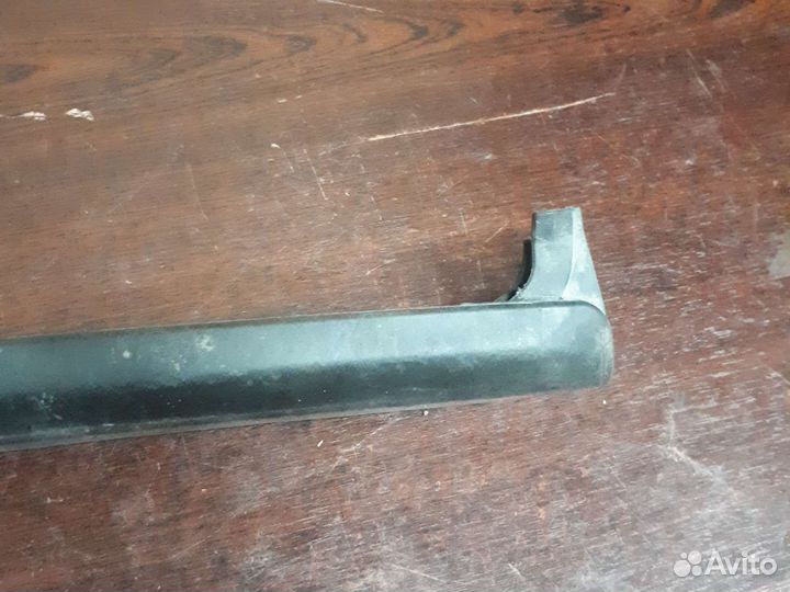 Молдинг лобового стекла лада приора