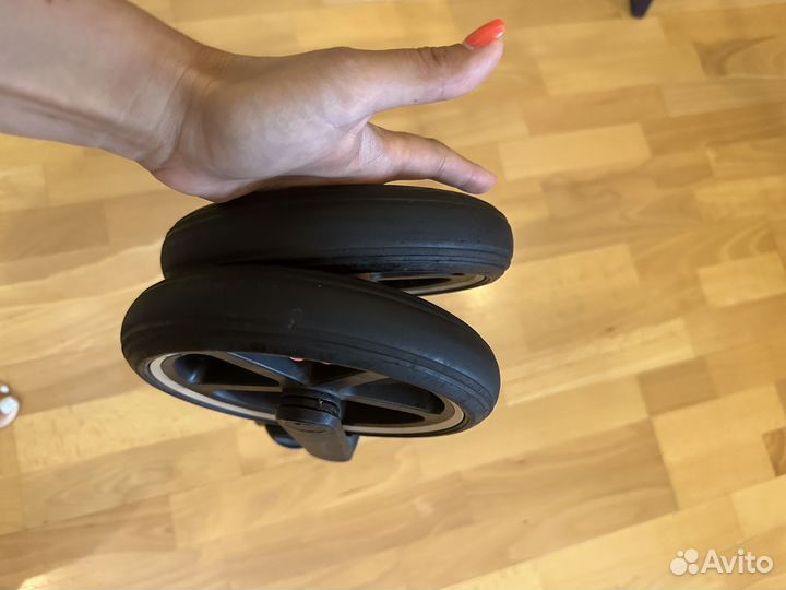 Колесо переднее cybex priam