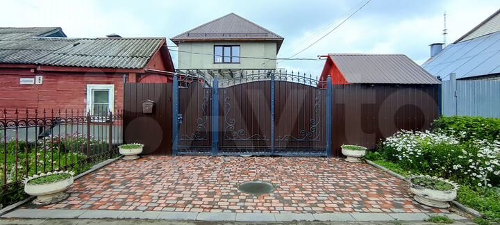 Дом 140 м² на участке 8 сот.