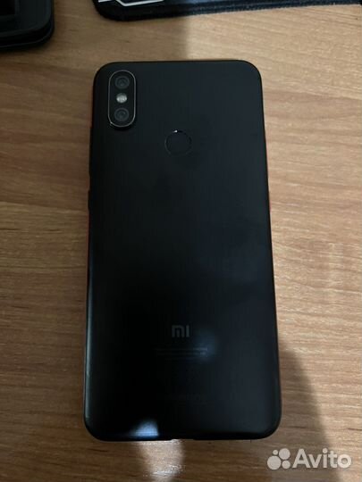 Xiaomi Mi A2 Android One, 4/64 ГБ