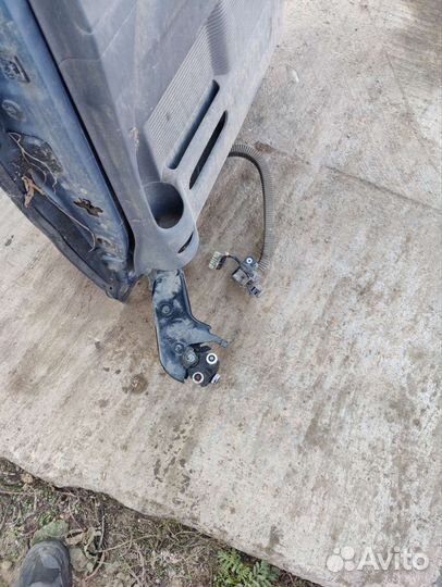 Дверь сдвижная правая Honda Odyssey Nord America