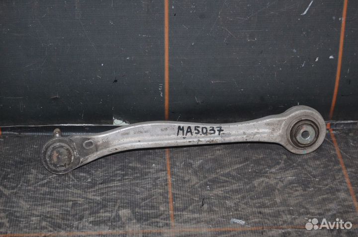 Рычаг задний поперечный правый
