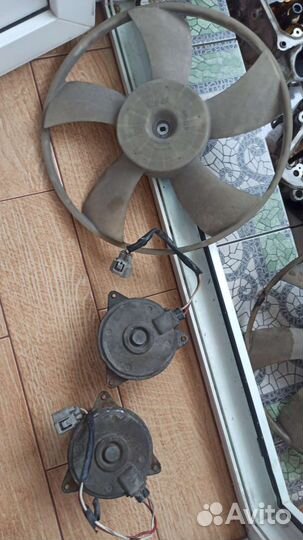 Моторчик вентилятора охлаждения toyota сиенна 2