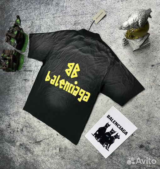 Balenciaga футболка