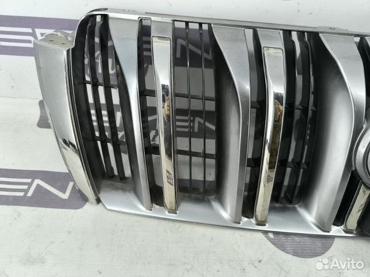 Решетка радиатора Toyota Land Cruser Prado J150