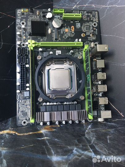 Материнская плата