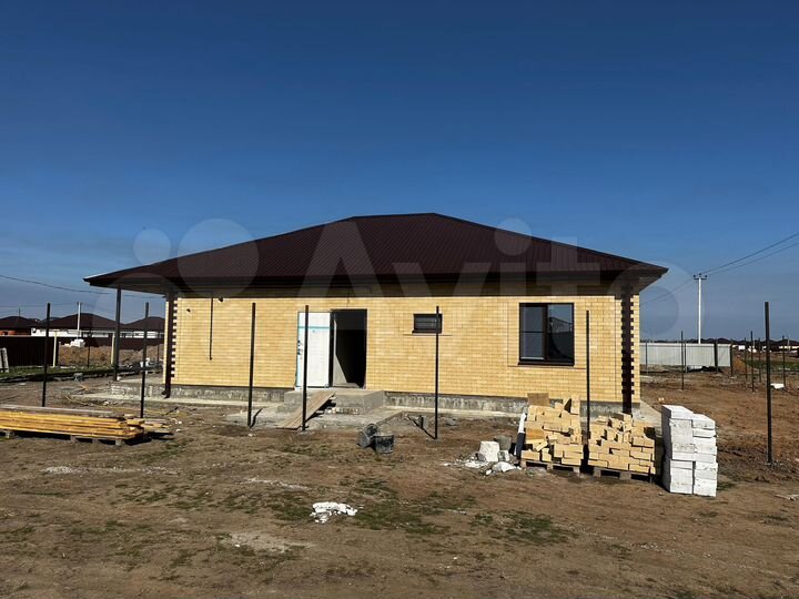 Дом 106 м² на участке 6,5 сот.