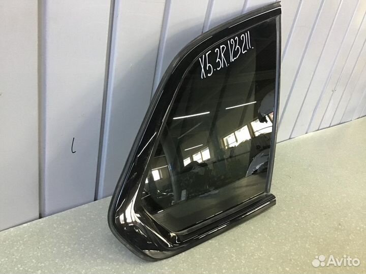 Стекло кузовное глухое правое BMW X5 E70 2007-2013