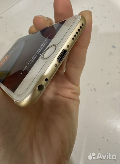 iPhone 6S, 64 ГБ