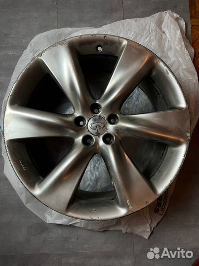 Оригинальные диски Enkei R21 на Infiniti FX