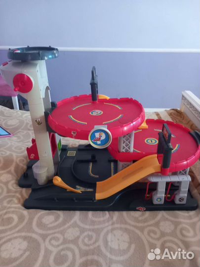 Игрушечная парковка (АЗС, Мойка)