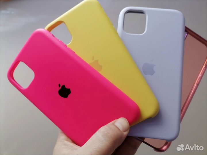 Чехол на iPhone 11