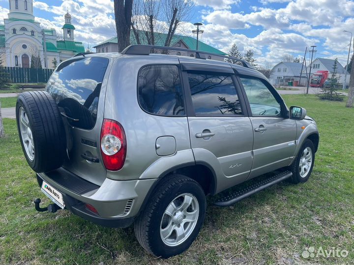 Chevrolet Niva 1.7 МТ, 2010, 195 000 км