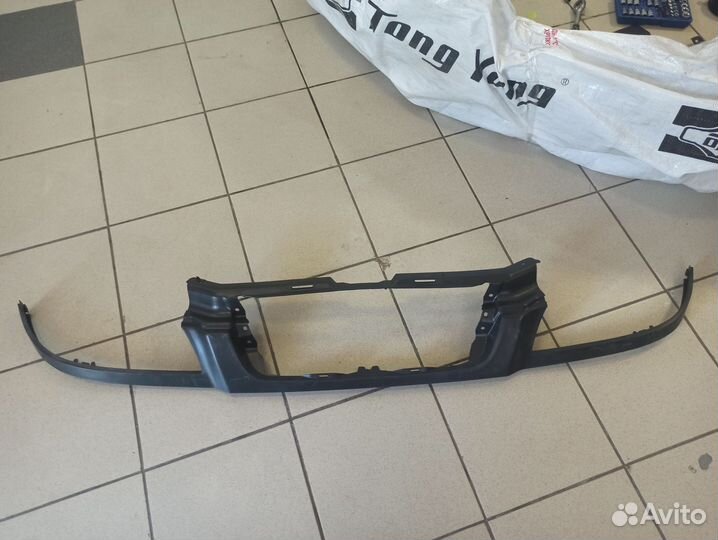 Решетка радиатора (усы) Chery Amulet