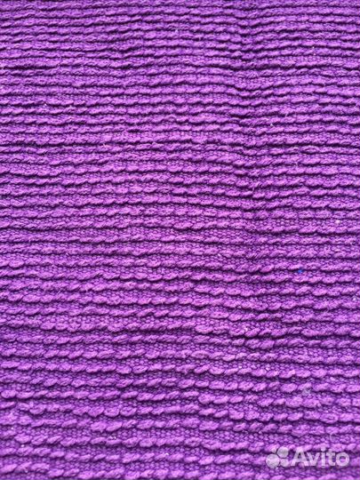 Коврик H&M для ванной комнаты фиолетовый