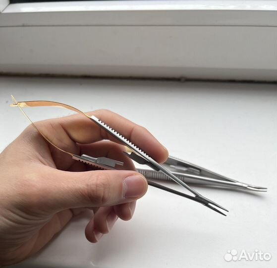 Иглодержатель кастровьеха