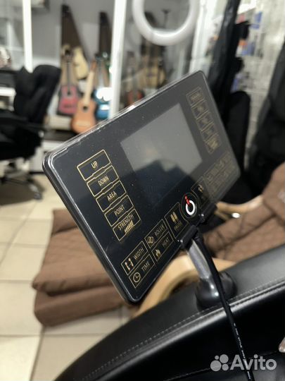 Массажное кресло