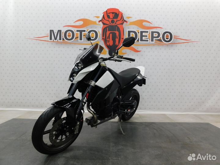 KTM 690 Duke 040613