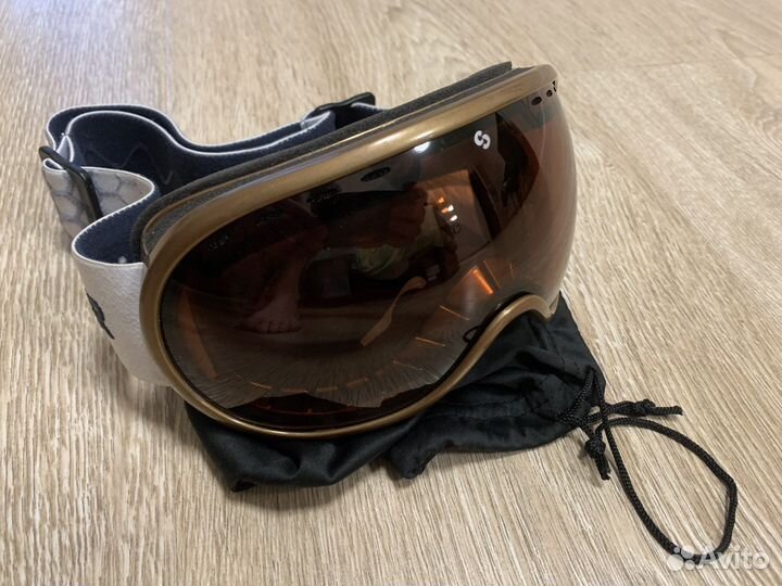 Горнолыжные очки