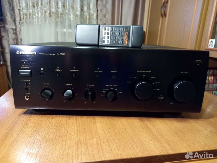Усилитель Pioneer A-604R