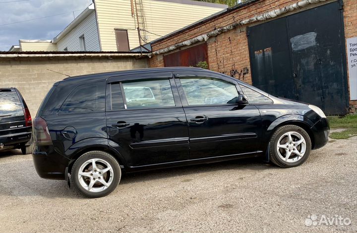 Opel Zafira, 2008