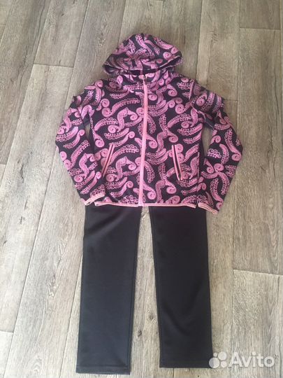 Спортивный костюм женский