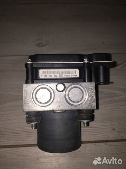 Блок ABS Land Rover Discovery 3