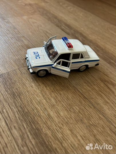 Модель автомобиля LADA 2106 дпс