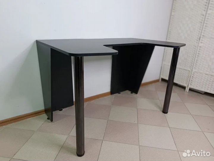 Стол для геймера игровой