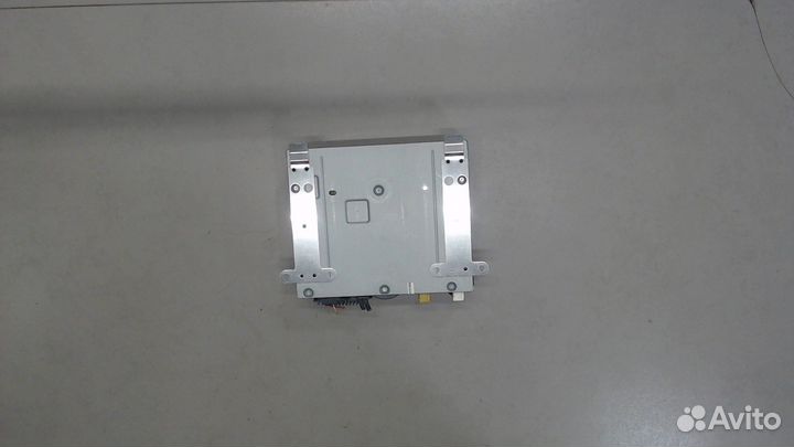 Блок управления радиоприемником Audi S8 (D3), 2008