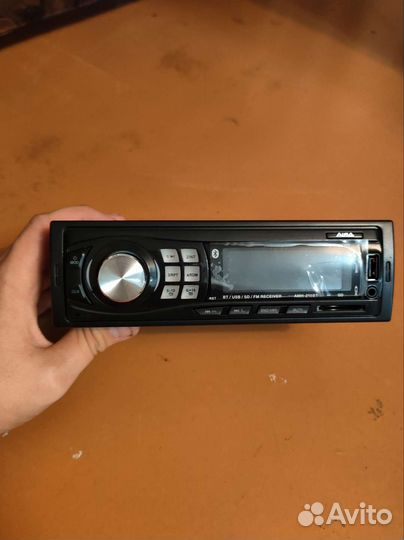 Магнитола aura AMH-210