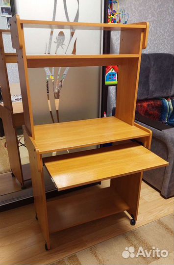 Компьютерный стол IKEA