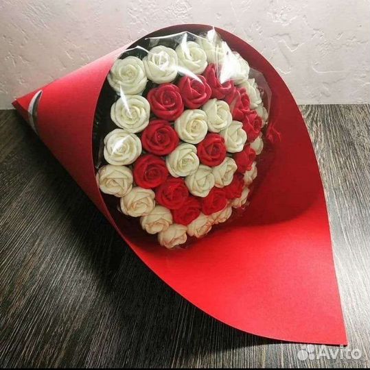 Букет из шоколадных роз