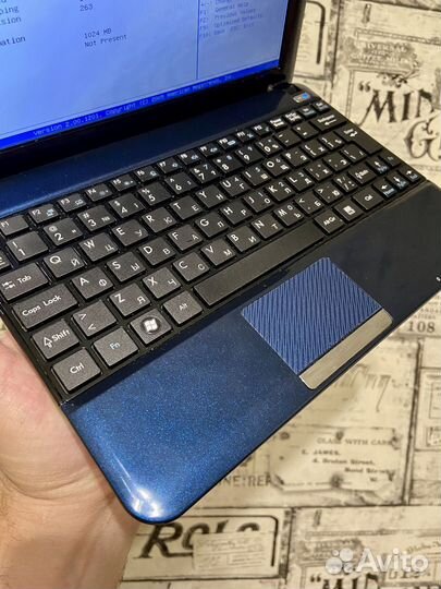 Нетбук MSI U135DX /как Новый