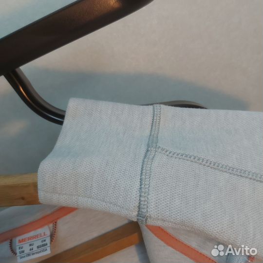 Куртка спортивная женская 44