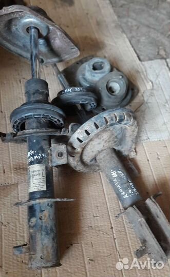 Аммортизатор стойка Ситроен Джампи Фиат Скудо 2007