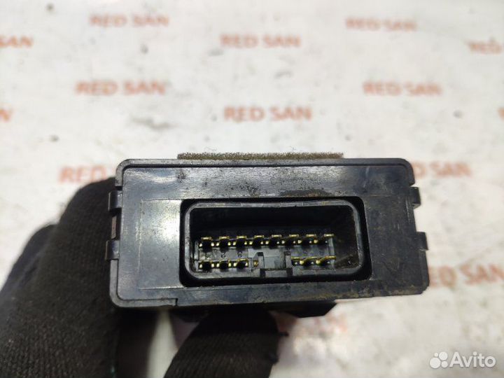 Блок управления климат-контролем Mitsubishi Pajero