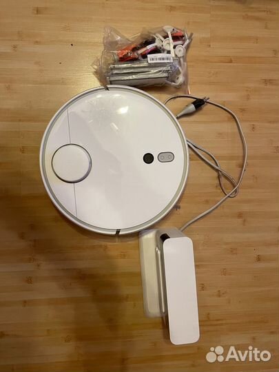 Робот-пылесос Xiaomi Mijia Mi Robot Vacuum Cleaner