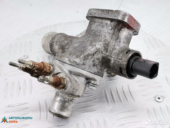 Подогреватель охлаждающей жидкости Volkswagen Golf